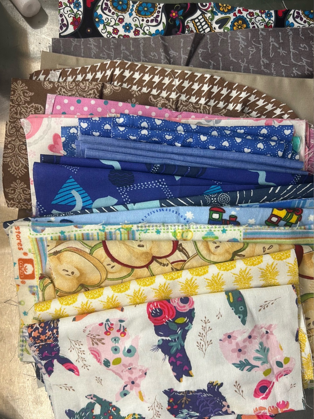 Fabric Scraps,Strips,Pieces,Remnants,Scrap 10oz